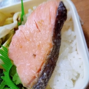 生鮭の味噌煮